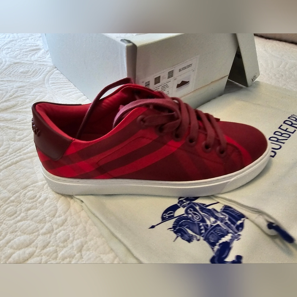 HOST PICK!!!! Burberry New Albridge Check Cotton Sneakers - Picture 3 of 13